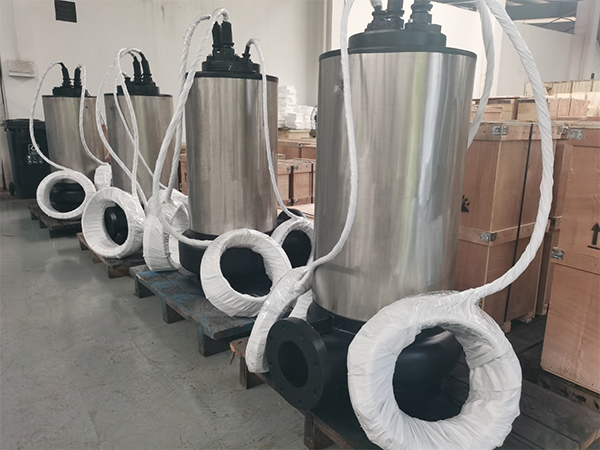 歐洲一公司訂購(gòu)一批WQ系列潛水排污泵
