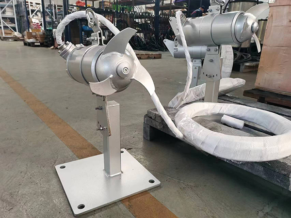 歐洲一公司訂購一批潛水攪拌機